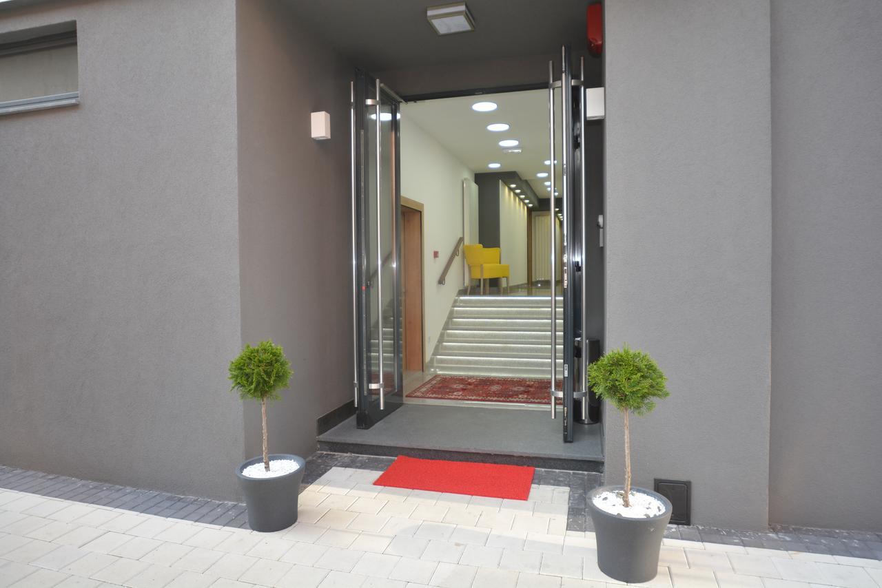 Apart Hotel Family SJJ Exterior foto